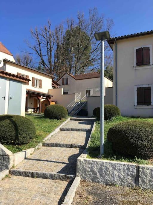 Sarlat, Apptmt T3 Residence Clim Piscine Parking Exterior foto
